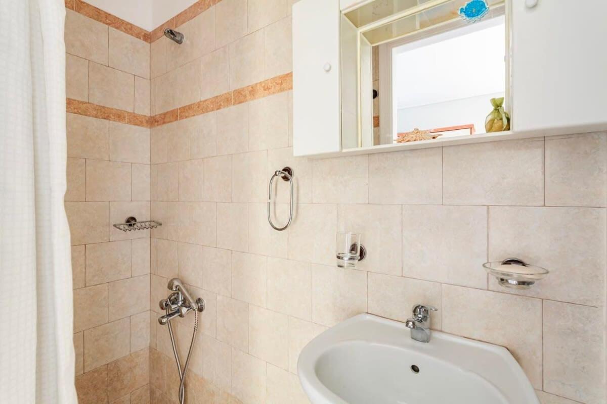 Seaview Terrace Haven-Perfect Location By The Sea Villa Kalamata Dış mekan fotoğraf