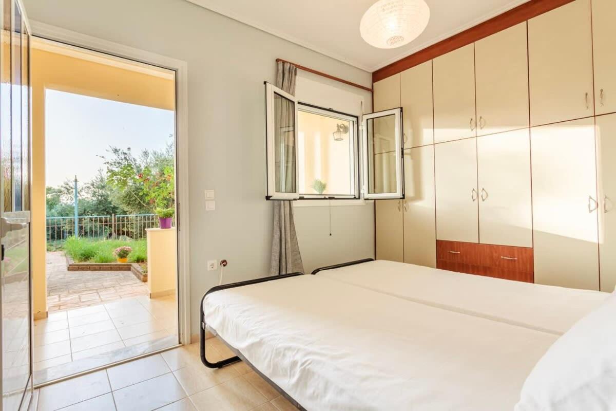 Seaview Terrace Haven-Perfect Location By The Sea Villa Kalamata Dış mekan fotoğraf