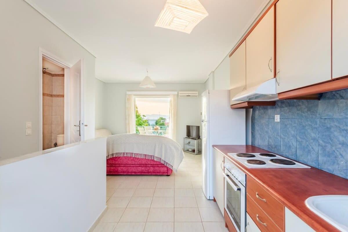 Seaview Terrace Haven-Perfect Location By The Sea Villa Kalamata Dış mekan fotoğraf