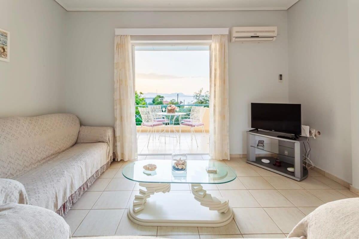 Seaview Terrace Haven-Perfect Location By The Sea Villa Kalamata Dış mekan fotoğraf