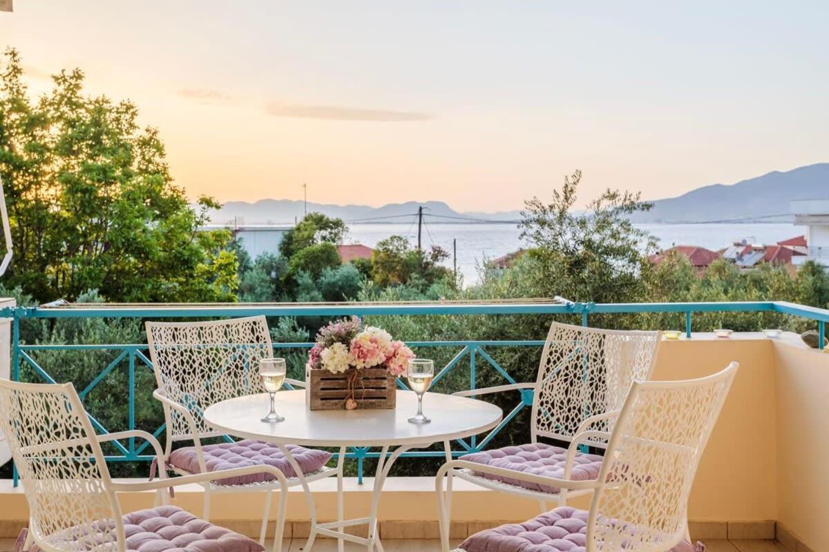 Seaview Terrace Haven-Perfect Location By The Sea Villa Kalamata Dış mekan fotoğraf
